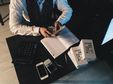 Comment fixer vos droits d'entrée et redevances en franchise : les clés pour un contrat équilibré