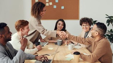 Comment choisir son franchiseur : conseils et critères clés pour réussir en franchise