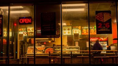 Pourquoi la restauration rapide séduit de plus en plus les entrepreneurs en franchise